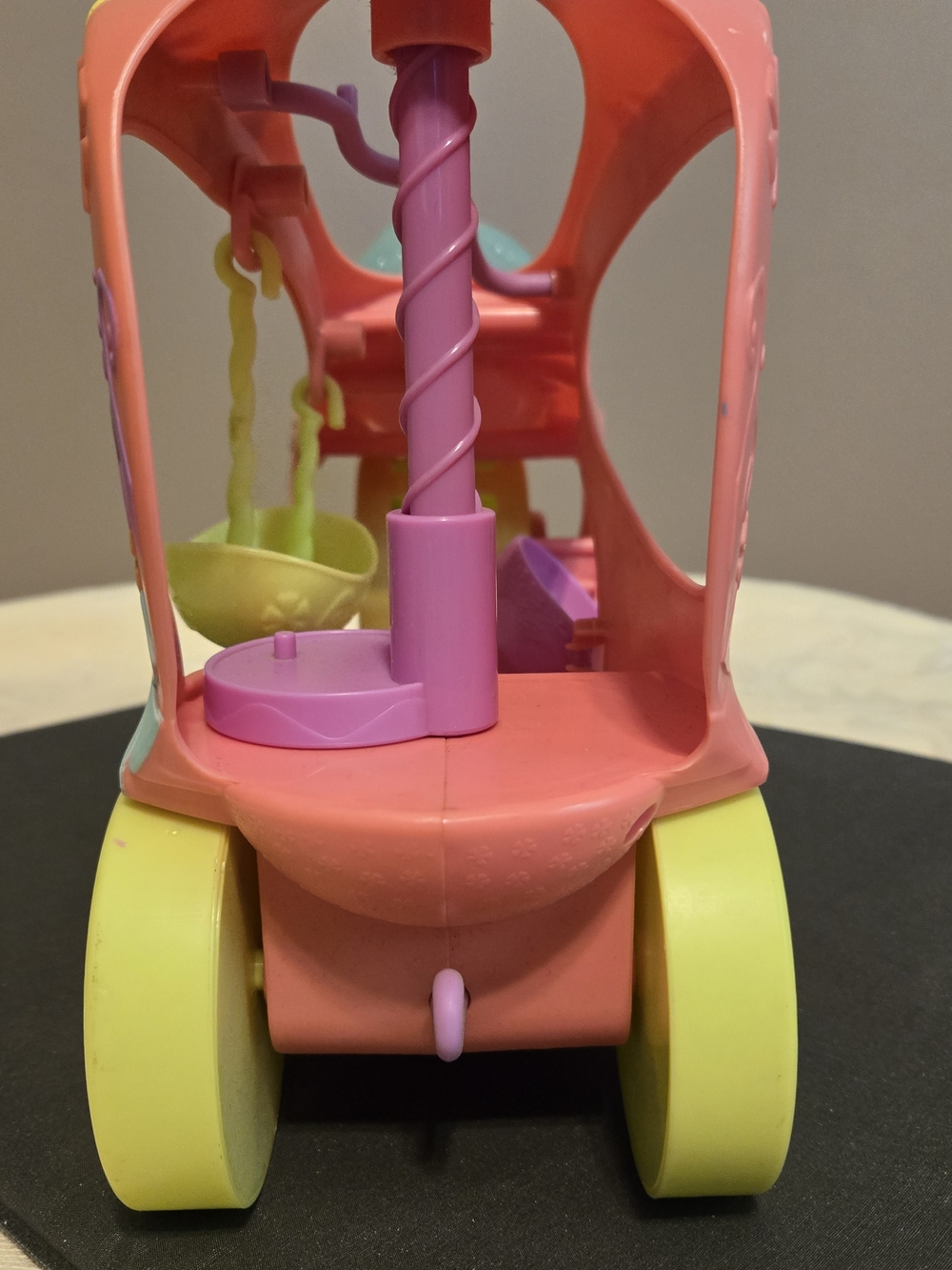 Authentic Littlest Pet Shop Paw Powered Cruiser - Picture 11 of 13